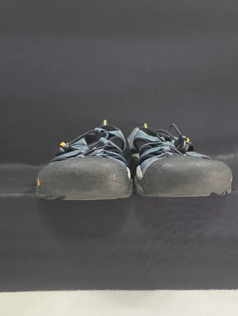 Keen Men's Newport H2 Water Sandal in Blue and Gray